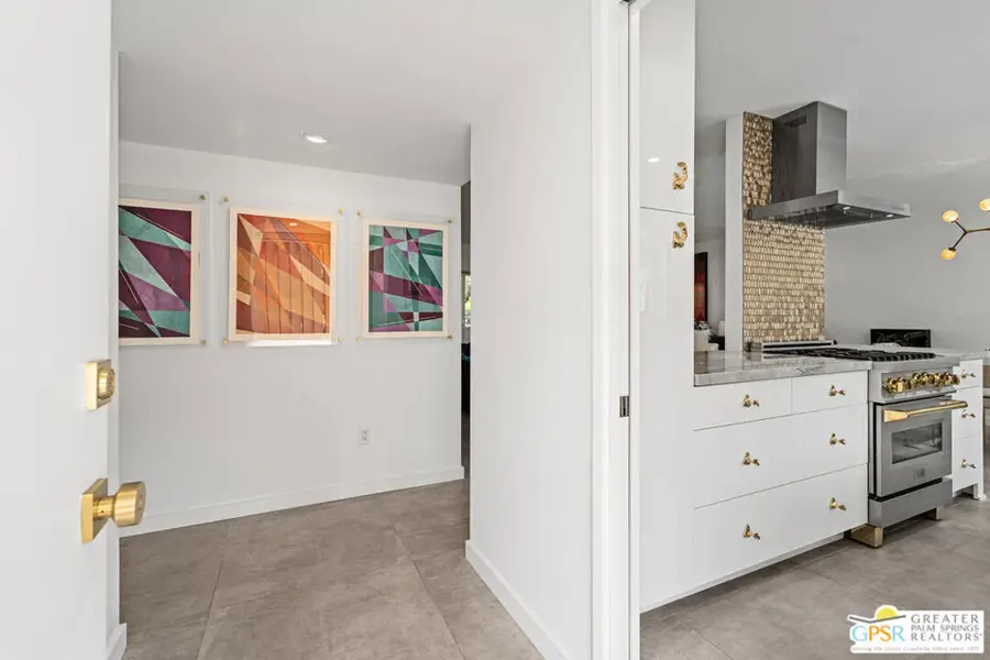 2300 S Palm Canyon Drive #31, Palm Springs, CA 92264 - #3