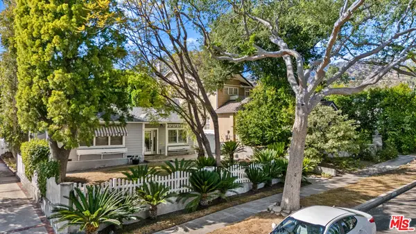 1023 E Grinnell Drive, Burbank, CA 91501