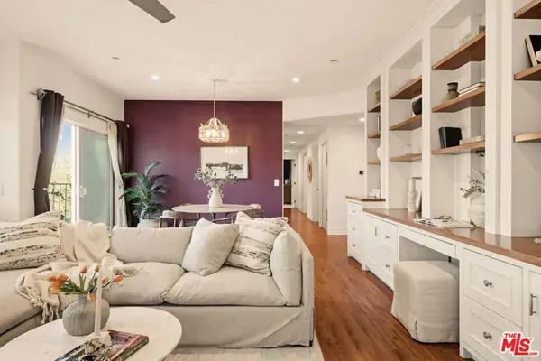 2486 S Centinela Avenue #303, Los Angeles, CA 90064