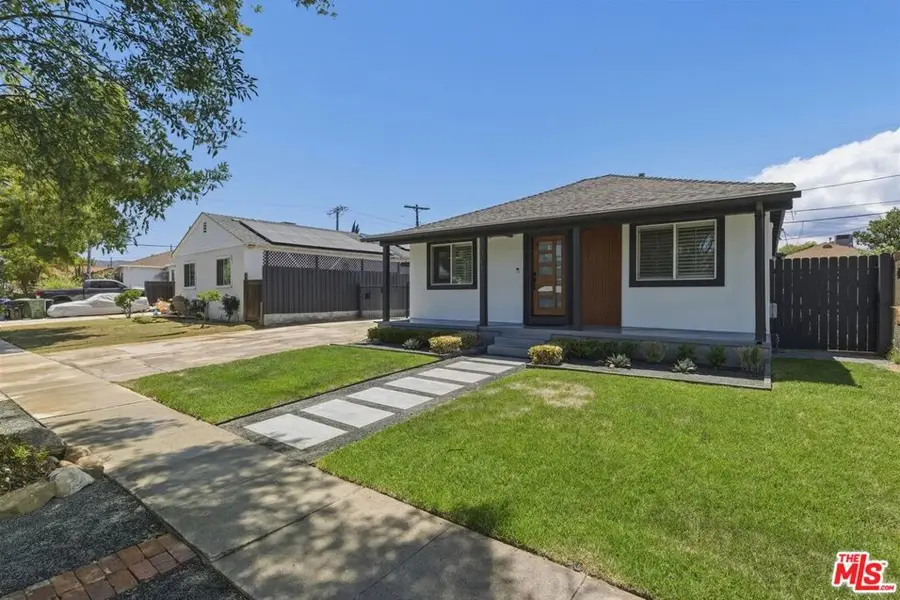 5847 Texhoma Avenue, Encino, CA 91316 - #3