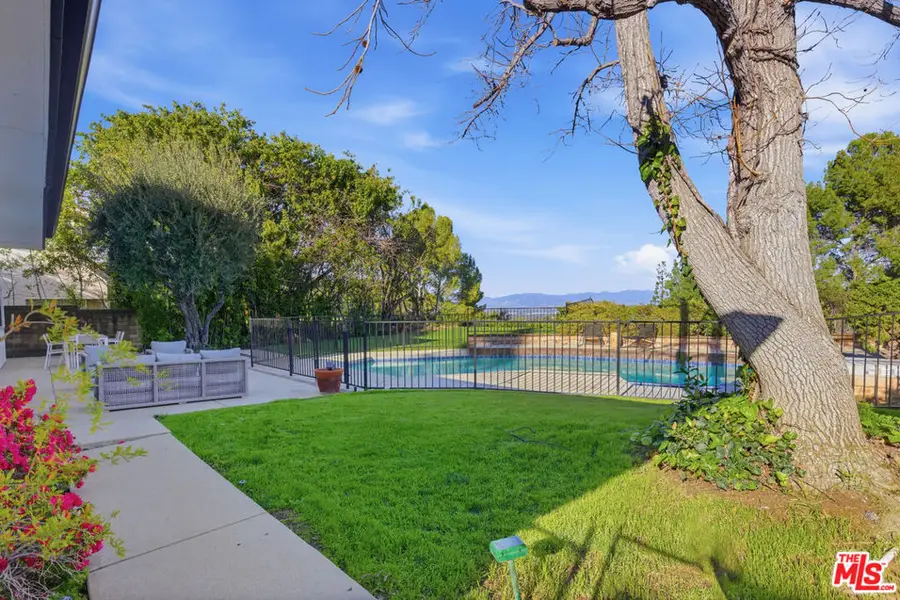 4108 Tarrybrae Terrace, Tarzana, CA 91356 - #2