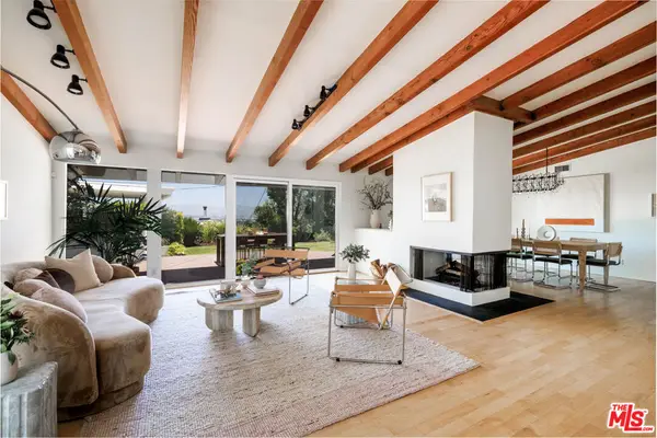 3554 Berry Drive, Studio City, CA 91604