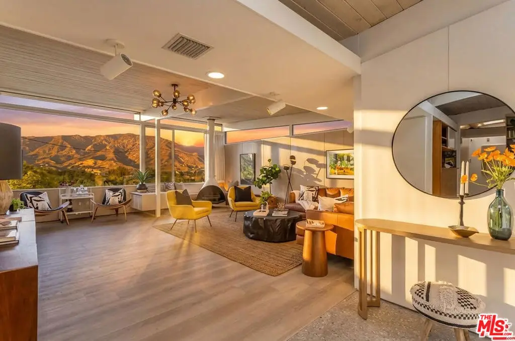 8554 Day Street, Sunland, CA 91040 - #1