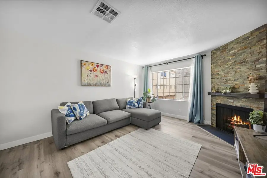 7658 Topanga Canyon Boulevard #113, Canoga Park, CA 91304 - #3