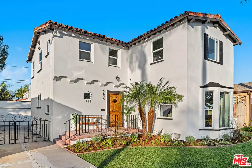 2525 W 81st Street, Inglewood, CA 90305 - #1