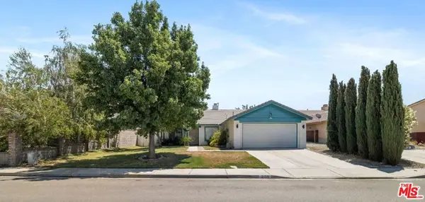 2156 Knollwood Court, Rosamond, CA 93560