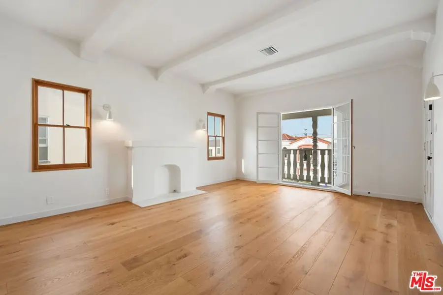 346 1/2 N Gardner Street, Los Angeles, CA 90036 - #3
