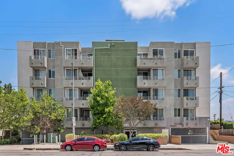 5818 Whitsett Avenue #402, Valley Village, CA 91607 - #2