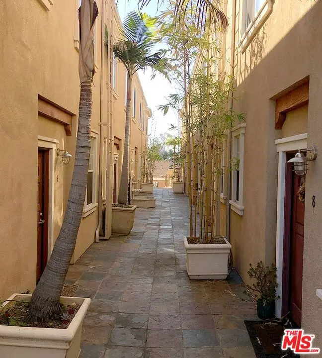 5820 David Avenue, Los Angeles, CA 90034 - #3