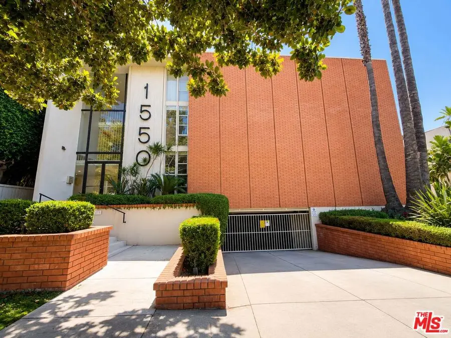 1550 N Laurel Avenue #301, Los Angeles, CA 90046 - #2