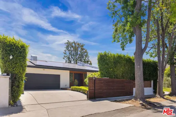 4426 Irvine Avenue, Studio City, CA 91602