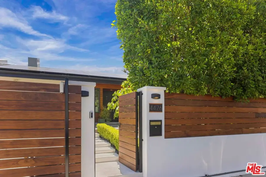 4426 Irvine Avenue, Studio City, CA 91602 - #2