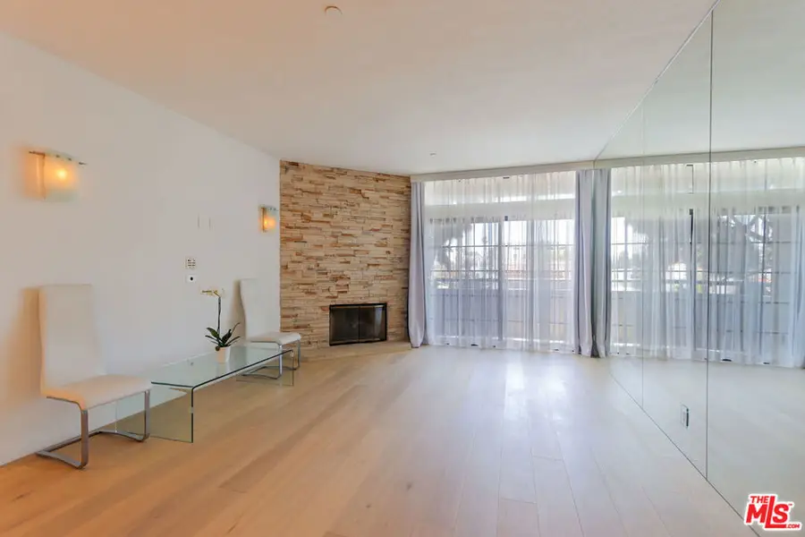 200 N Swall Drive #462, Beverly Hills, CA 90211 - #2