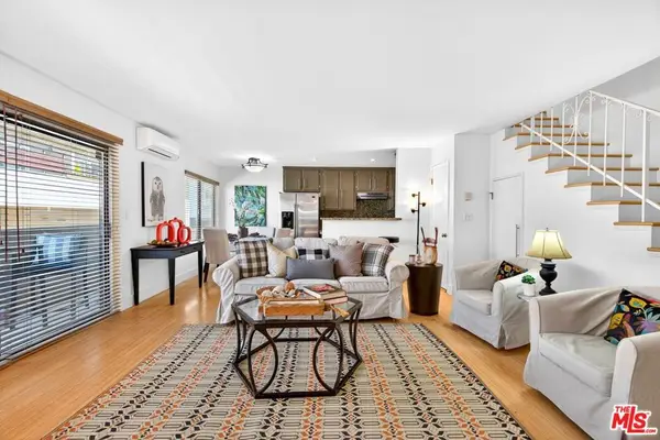 11959 Dorothy Street #4, Los Angeles, CA 90049