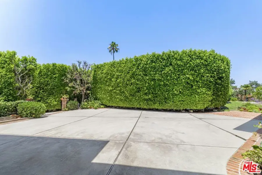 1612 Stradella Road, Los Angeles, CA 90077 - #3