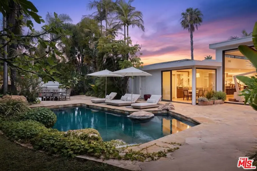 8382 Mulholland Drive, Los Angeles, CA 90046 - #3