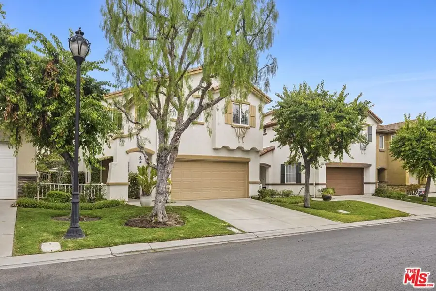 24127 Joshua Drive, Valencia, CA 91354 - #3