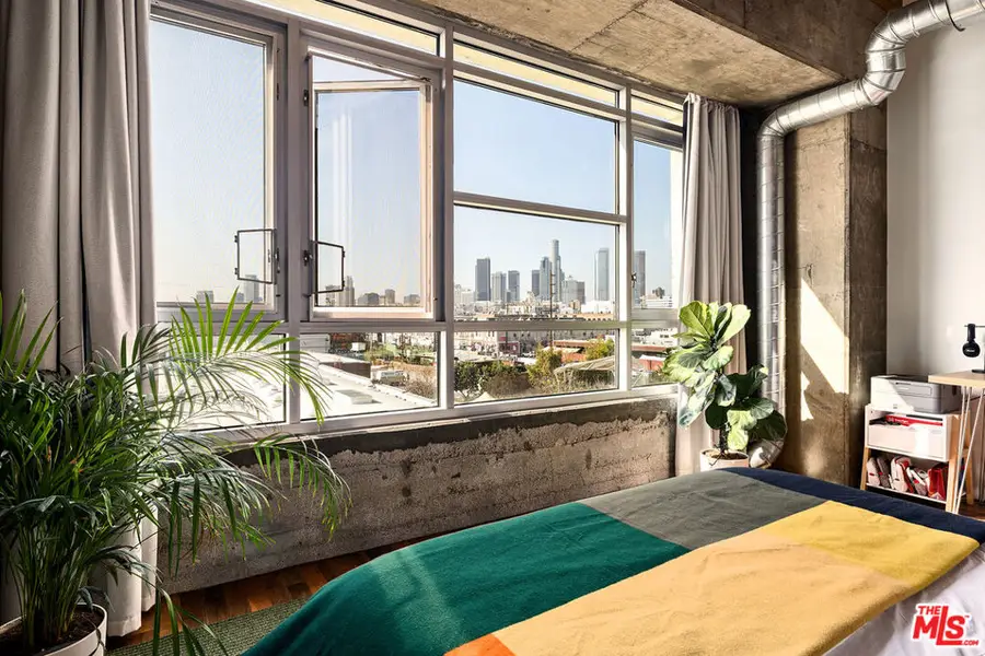 530 S Hewitt Street #425, Los Angeles, CA 90013 - #2