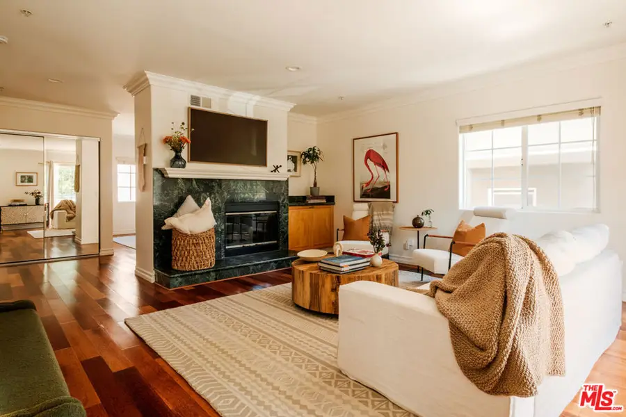 821 S Gramercy Place #2, Los Angeles, CA 90005 - #2