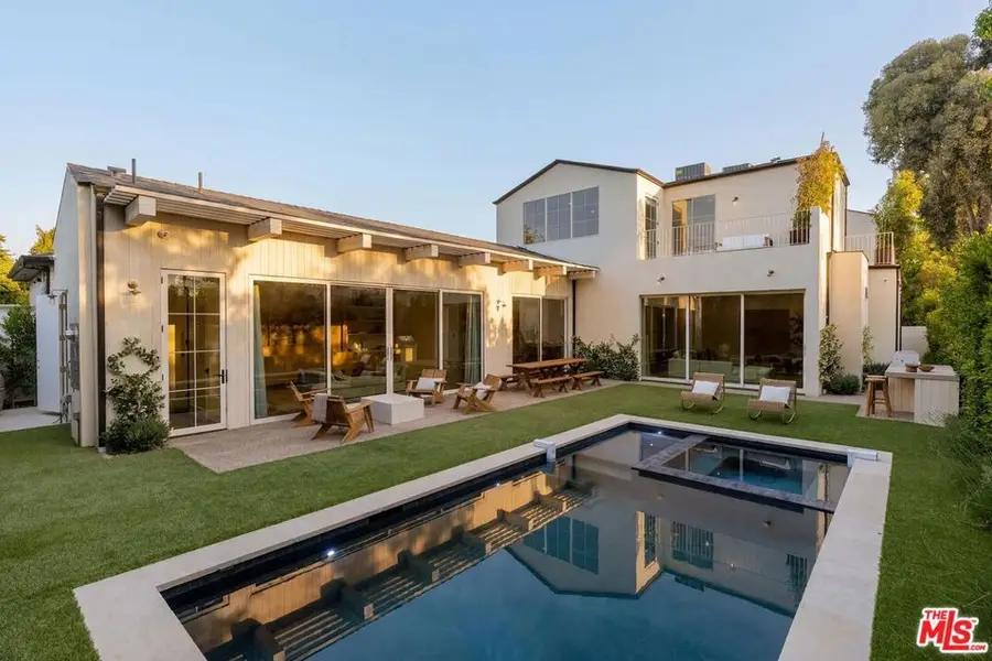 12128 Hesby Street, Valley Village, CA 91607 - #2