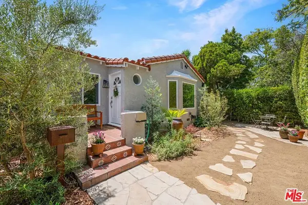 8718 Cadillac Avenue, Los Angeles, CA 90034