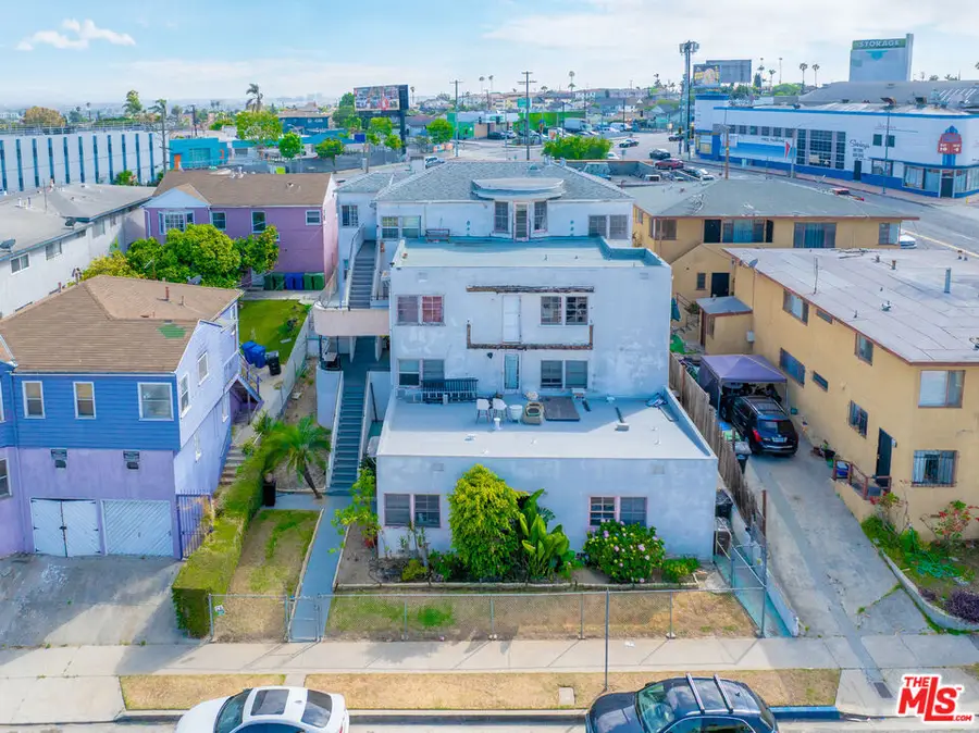 5607 Edgemar Avenue, Los Angeles, CA 90043 - #3