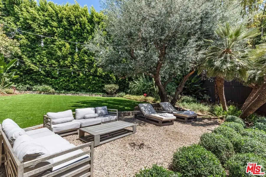 1136 N Doheny Drive, Los Angeles, CA 90069 - #2