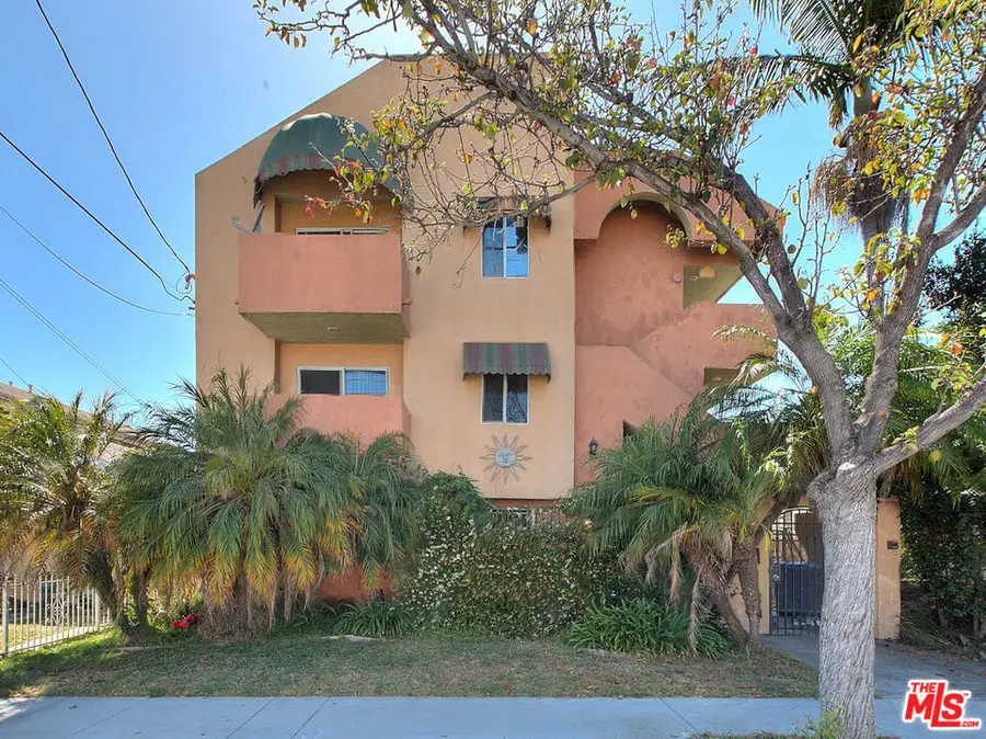 1485 Obispo Avenue #6, Long Beach, CA 90804 - #3