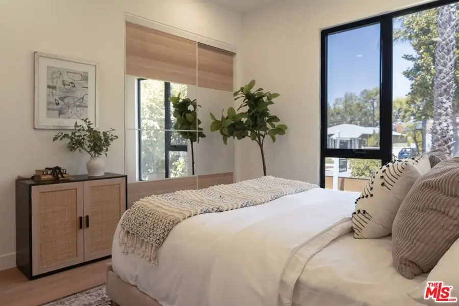 4631 Norwich Avenue, Sherman Oaks, CA 91403 - #3
