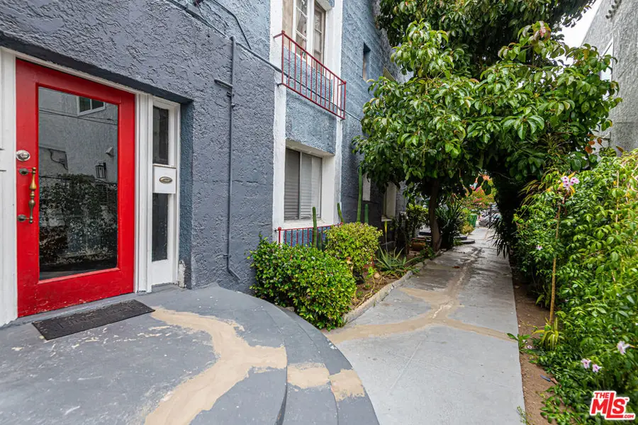 1131 Lodi Place, Los Angeles, CA 90038 - #2