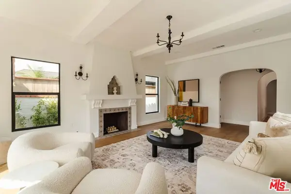 3936 Olmsted Avenue, Los Angeles, CA 90008