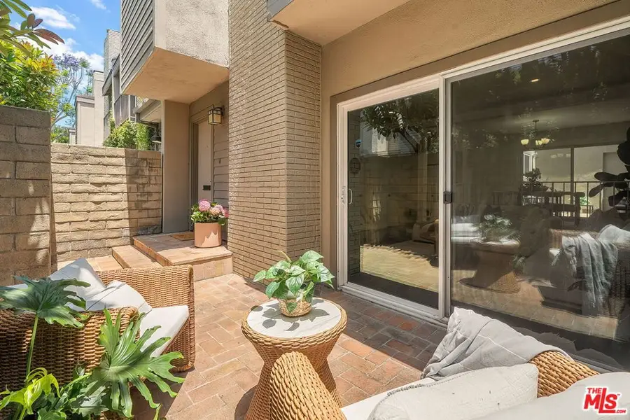32 Village Pkwy, Santa Monica, CA 90405 - #3