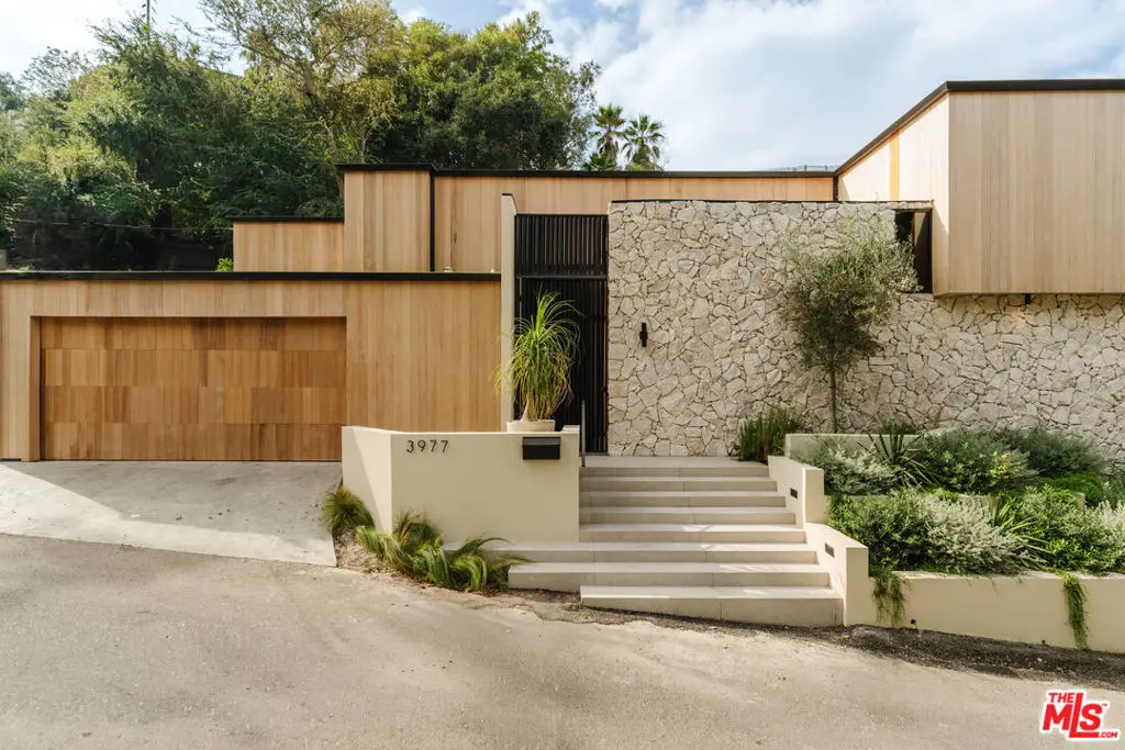 3977 Oeste Avenue, Studio City, CA 91604 - #1