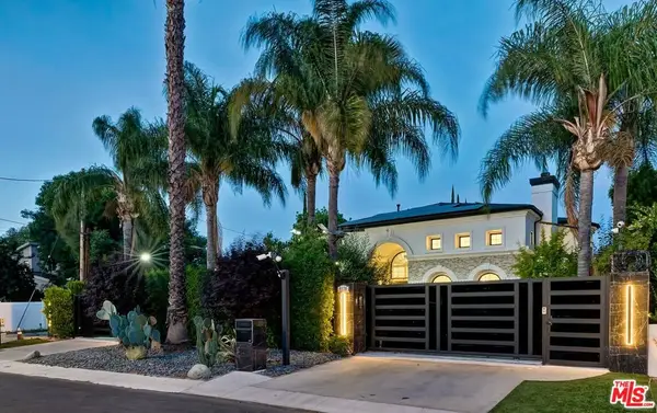 5170 Gloria Avenue, Encino, CA 91436