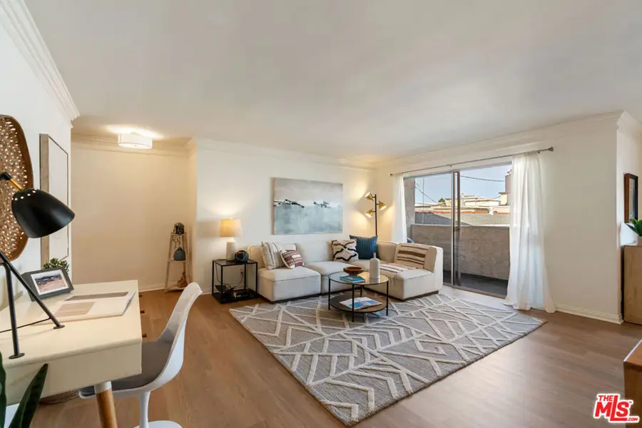 1021 12th Street #203, Santa Monica, CA 90403 - #3
