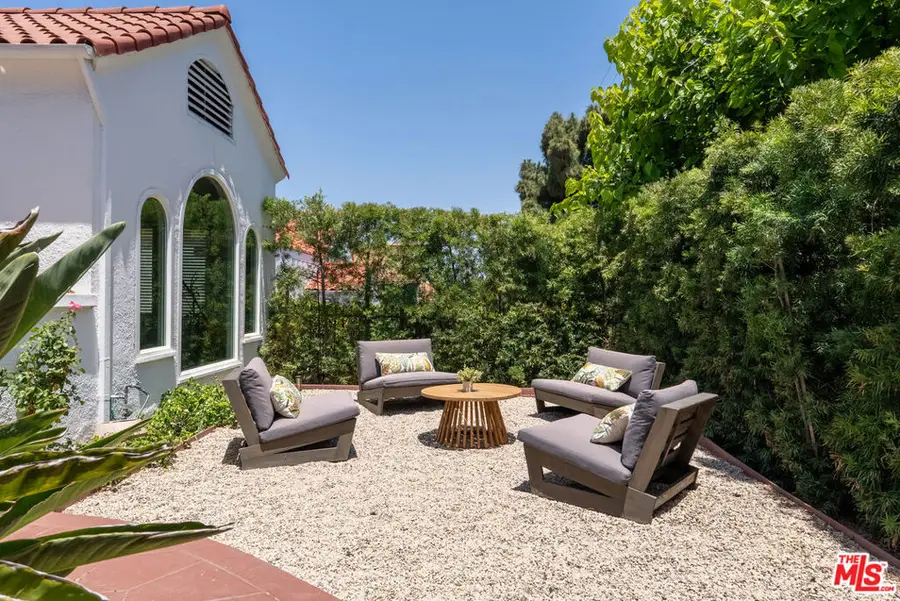 1843 S Highland Avenue, Los Angeles, CA 90019 - #3