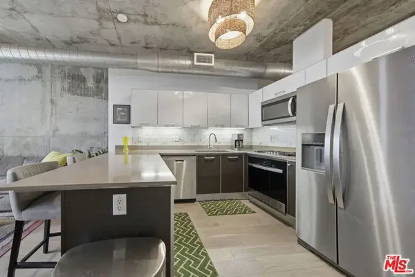 645 W 9th Street #406, Los Angeles, CA 90015