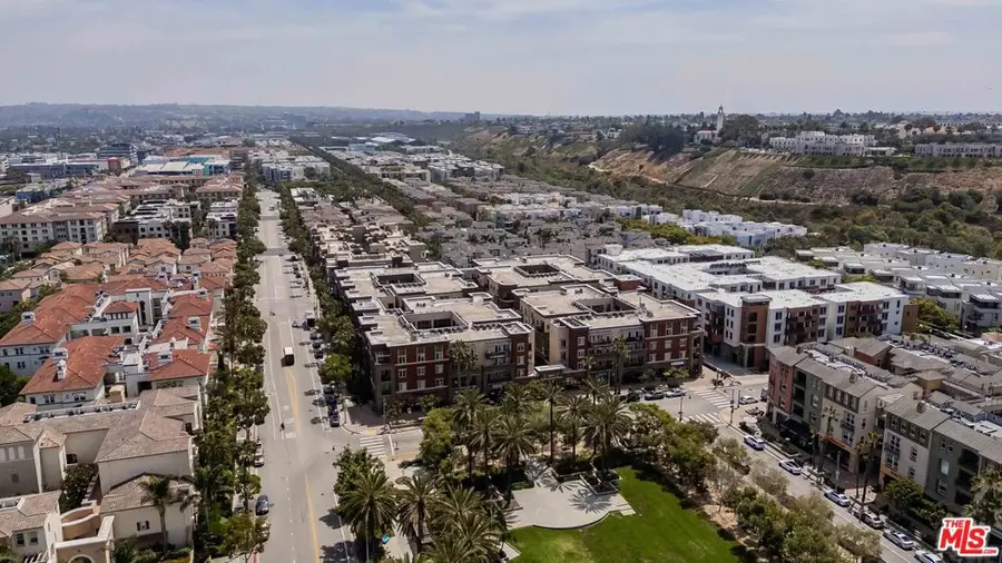 6020 Seabluff Drive #416, Playa Vista, CA 90094 - #2
