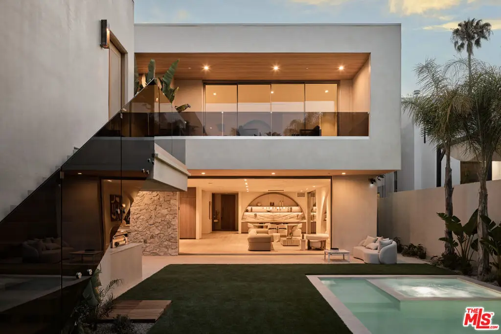 800 N La Jolla Avenue, Los Angeles, CA 90046 - #1