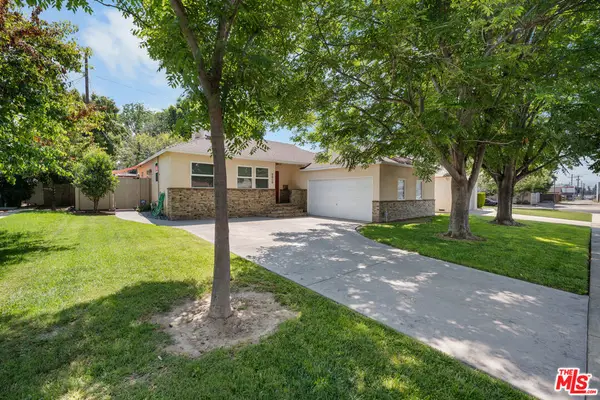 8908 Amigo Avenue, Northridge, CA 91324