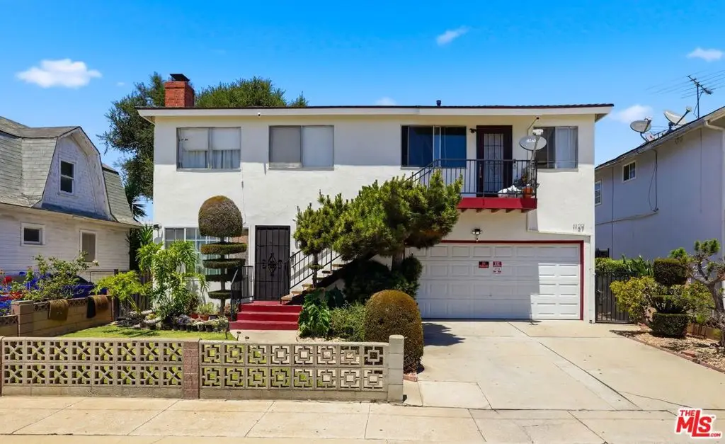 1127 W 164th Street, Gardena, CA 90247 - #1
