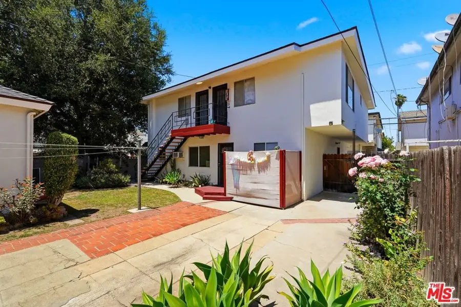 1127 W 164th Street, Gardena, CA 90247 - #3