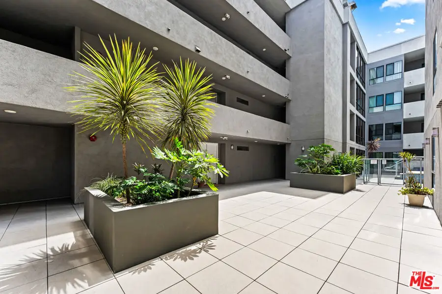 12115 San Vicente Boulevard #111, Los Angeles, CA 90049 - #2