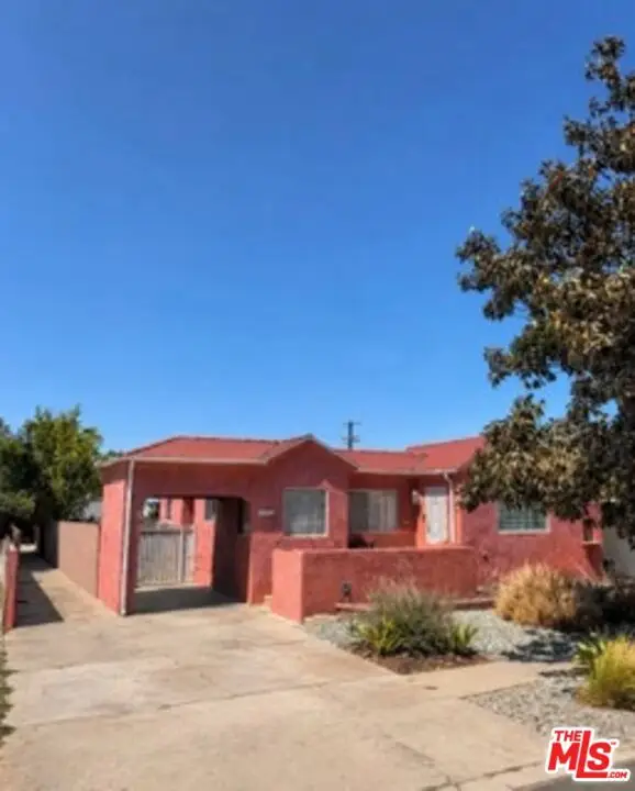 1929 Carmona Avenue, Los Angeles, CA 90016