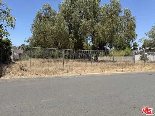 1139 Carmel Drive, Simi Valley, CA 93065