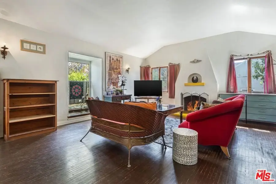 1309 Carmona Avenue, Los Angeles, CA 90019 - #3
