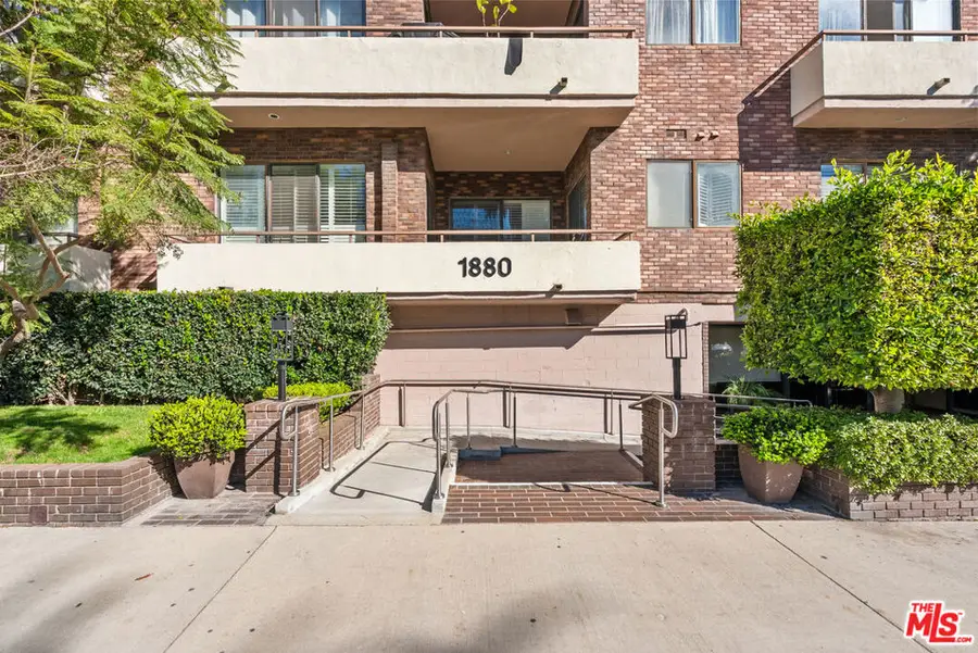 1880 Veteran Avenue #306, Los Angeles, CA 90025 - #2