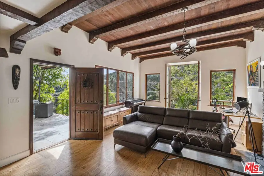 10037 Reevesbury Drive, Beverly Hills, CA 90210 - #3