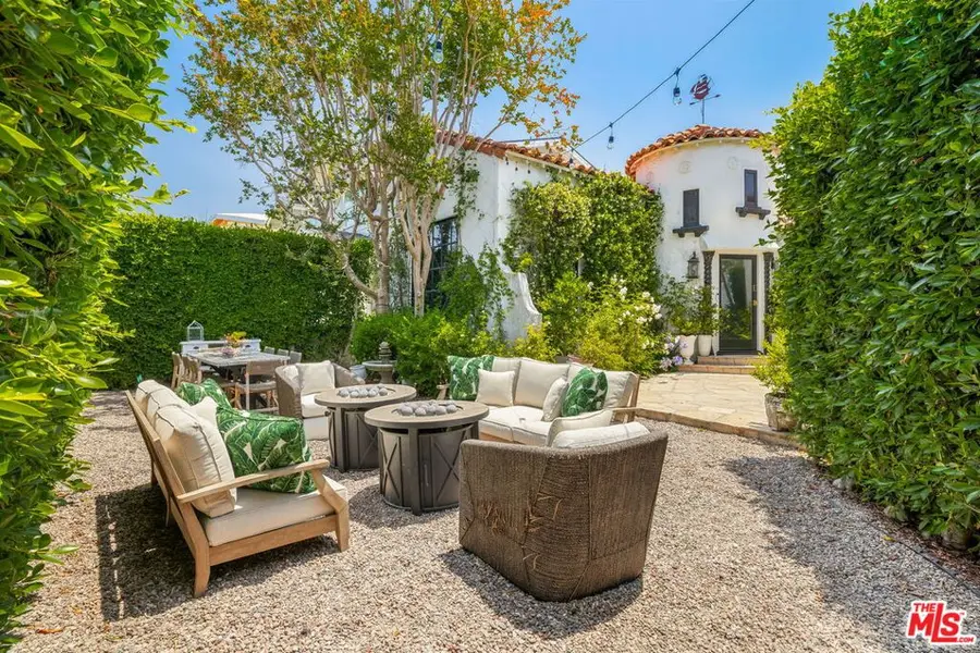 10596 Cushdon Avenue, Los Angeles, CA 90064 - #3
