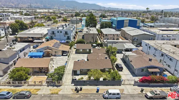 6850 Radford Avenue, North Hollywood, CA 91605